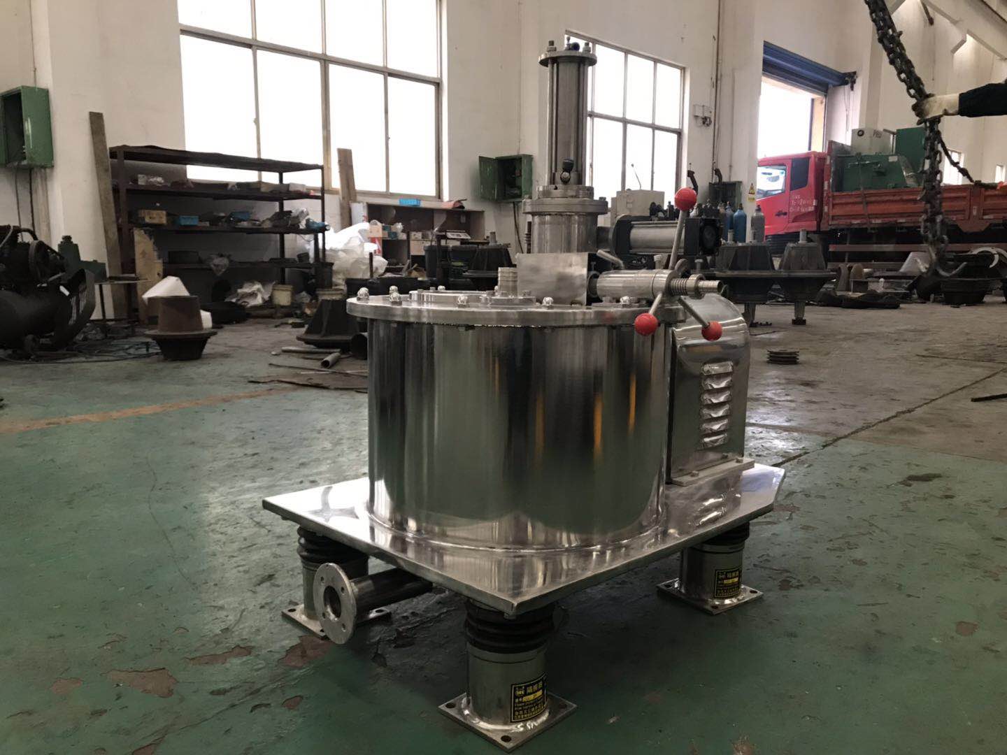 pgc450平板全自动刮刀下卸料沉降式离心机(图1)